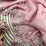 photo 6111503734111585296 y